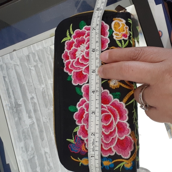 EUC Embroidered Floral Wallet - Picture 6 of 7